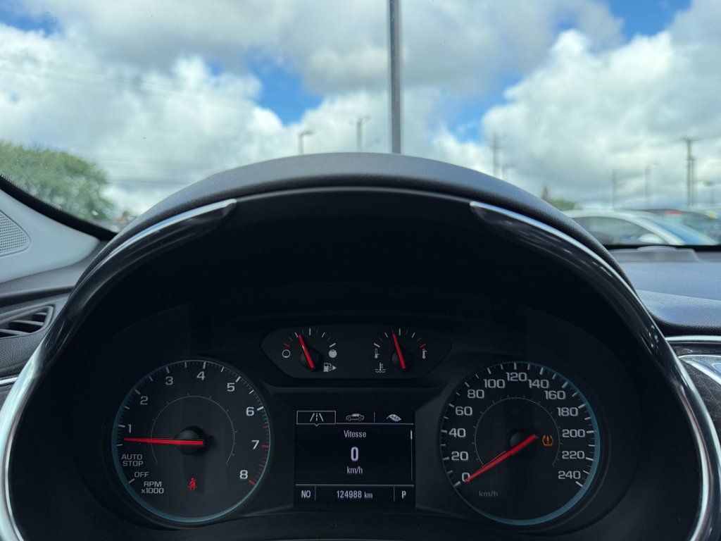 2019 Chevrolet Malibu in Victoriaville, Quebec - 22 - w1024h768px