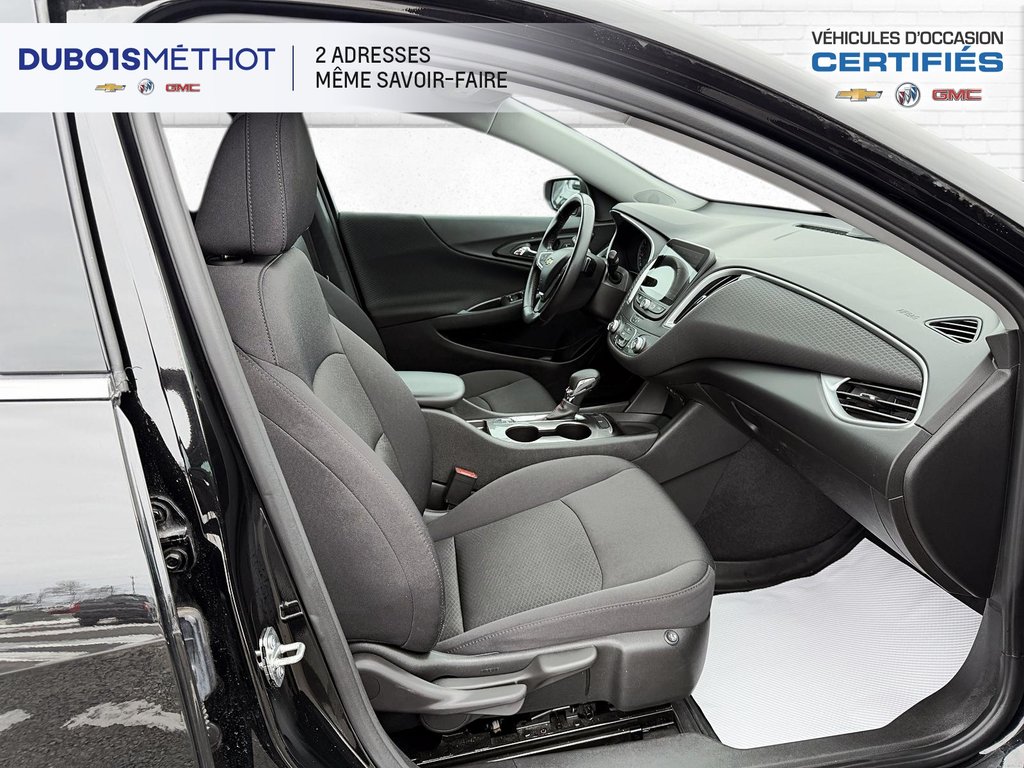 Chevrolet Malibu RS, AUTOMATIQUE, 1.5L TURBO !!! 2022 à Plessisville, Québec - 13 - w1024h768px