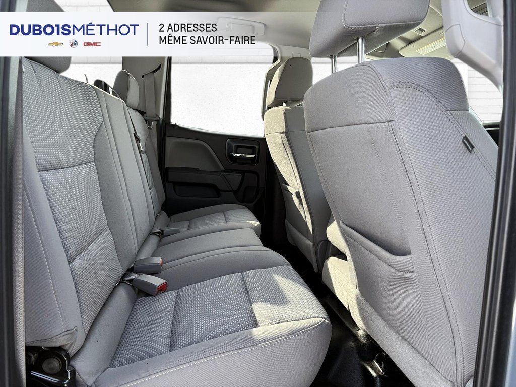 Chevrolet Silverado 1500 LS, CABINE DOUBLE, V8 5.3L, 4X4, 6 PLACES !!! 2016 à Plessisville, Québec - 13 - w1024h768px