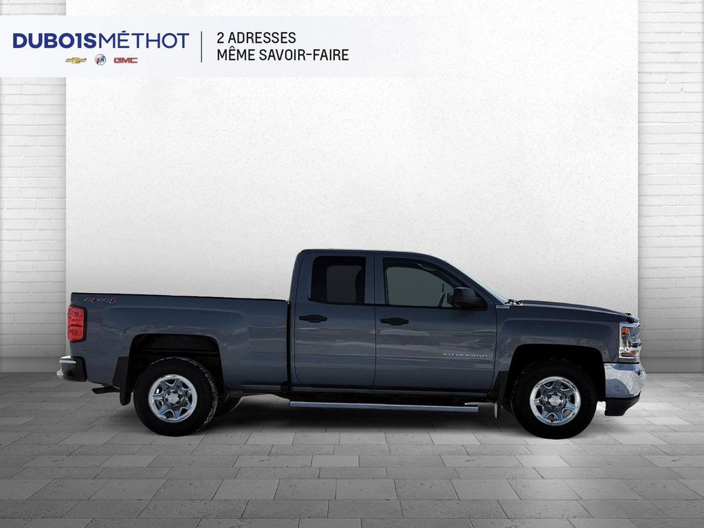 Chevrolet Silverado 1500 LS, CABINE DOUBLE, V8 5.3L, 4X4, 6 PLACES !!! 2016 à Plessisville, Québec - 8 - w1024h768px