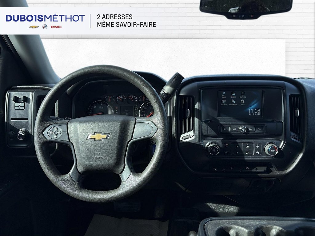 Chevrolet Silverado 1500 LS, CABINE DOUBLE, V8 5.3L, 4X4, 6 PLACES !!! 2016 à Plessisville, Québec - 15 - w1024h768px