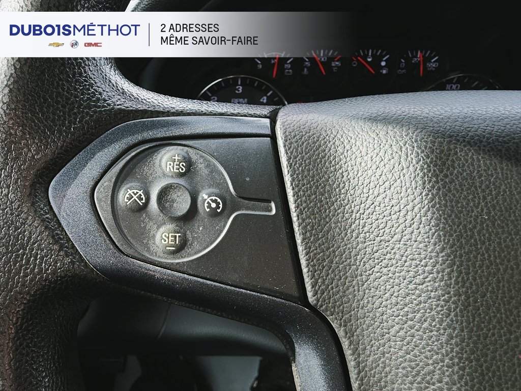 Chevrolet Silverado 1500 CUSTOM, V8 5.3L, DOUBLE CAB, 4X4, 6 1/2 PIEDS !!! 2018 à Victoriaville, Québec - 24 - w1024h768px