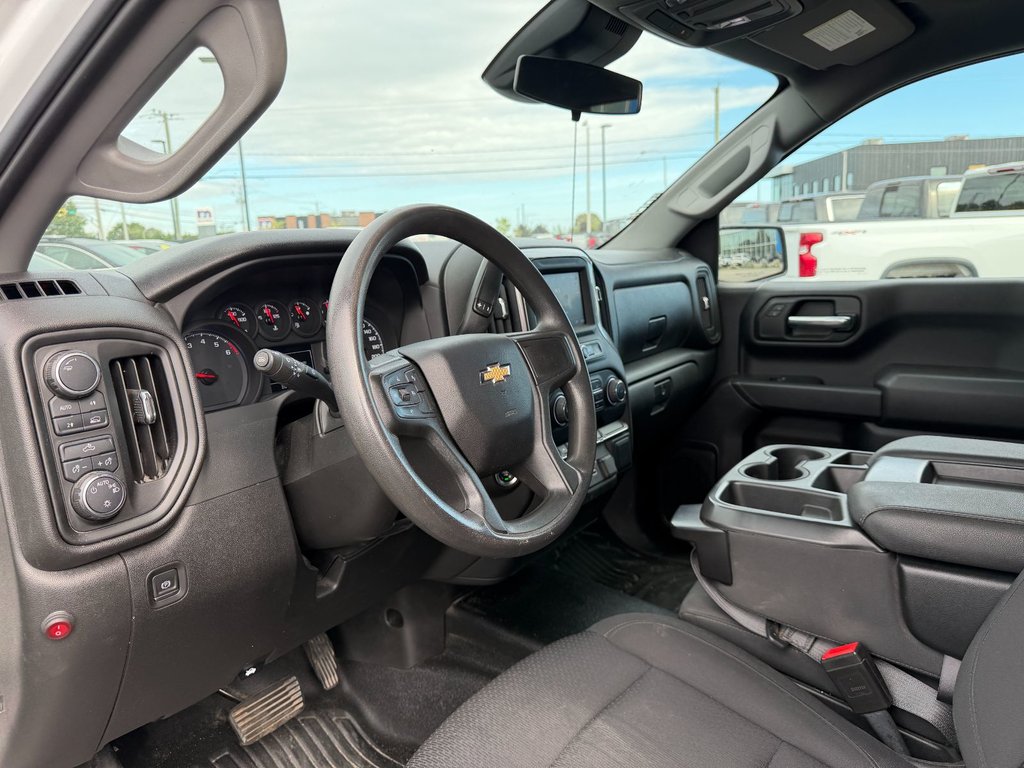 2022 Chevrolet Silverado 1500 in Plessisville, Quebec - 13 - w1024h768px