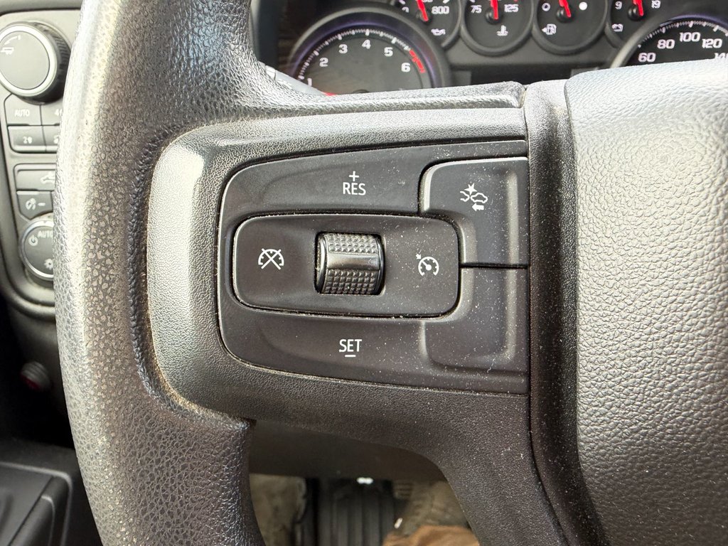 2022 Chevrolet Silverado 1500 in Plessisville, Quebec - 19 - w1024h768px