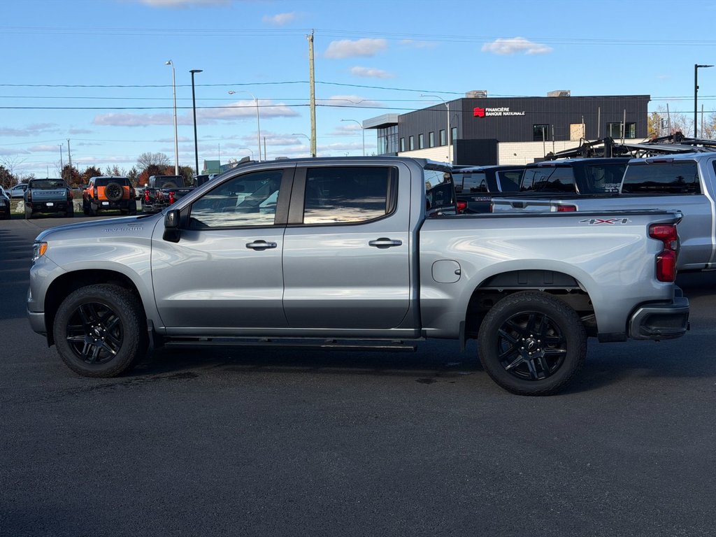 Chevrolet Silverado 1500  2023 à Victoriaville, Québec - 4 - w1024h768px