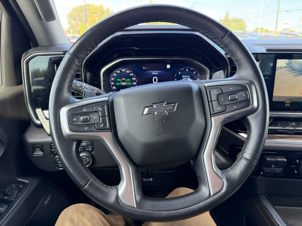 2023 Chevrolet Silverado 1500 in Plessisville, Quebec - 26 - w1024h768px