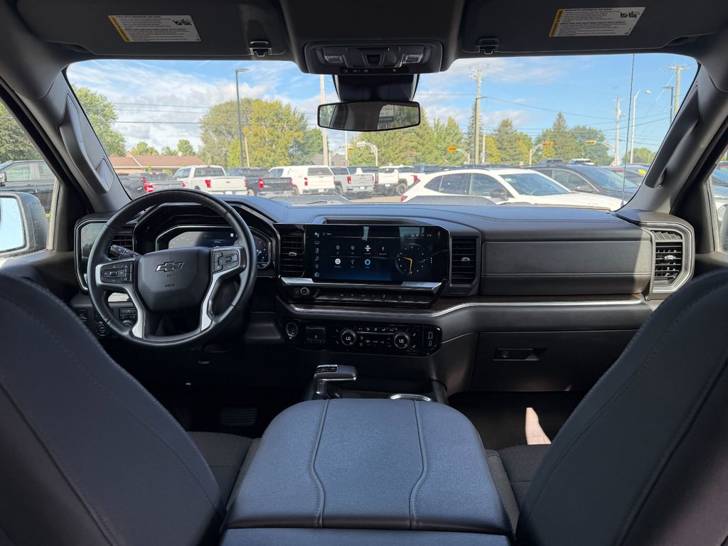 2023 Chevrolet Silverado 1500 in Plessisville, Quebec - 11 - w1024h768px