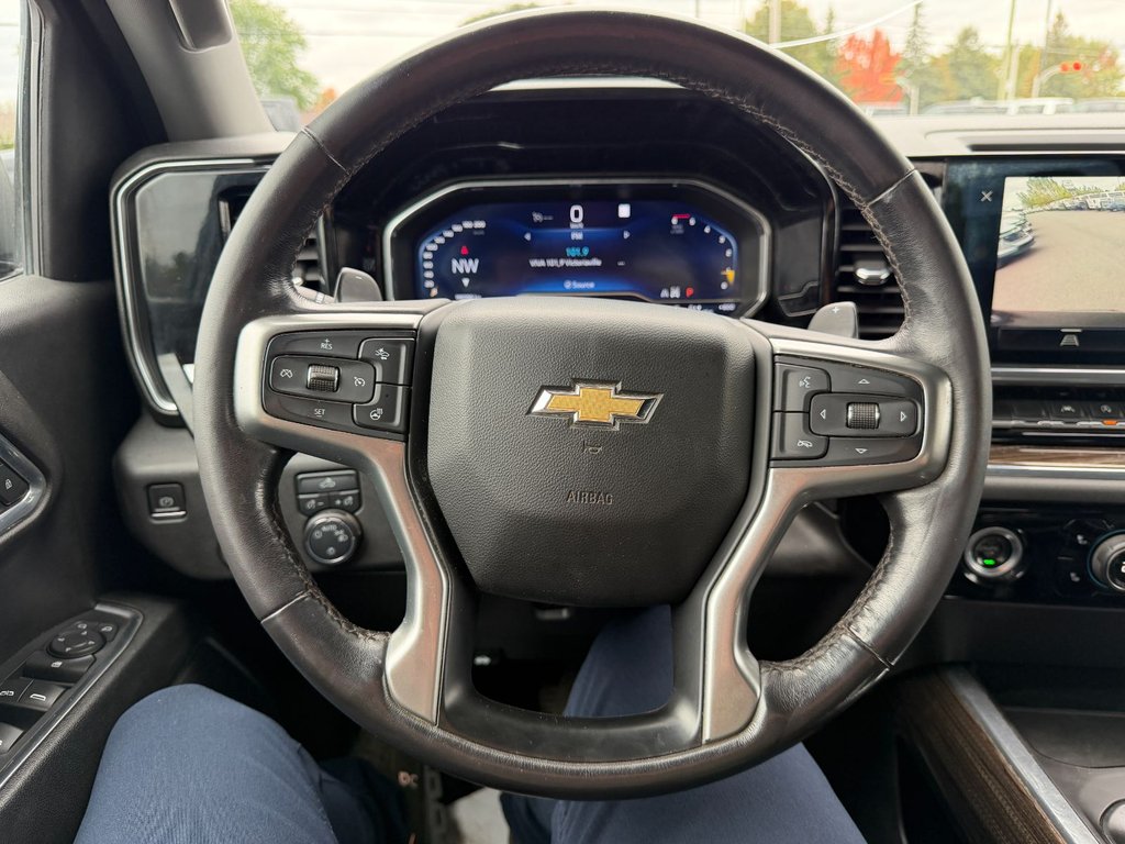 Chevrolet Silverado 1500  2023 à Victoriaville, Québec - 21 - w1024h768px