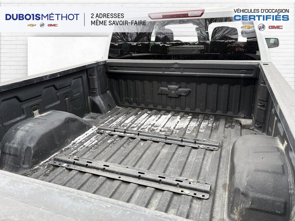 2024 Chevrolet Silverado 1500 CUSTOM TRAIL BOSS, V8 5.3L,4X4, Z71 !!! in Victoriaville, Quebec - 12 - w1024h768px