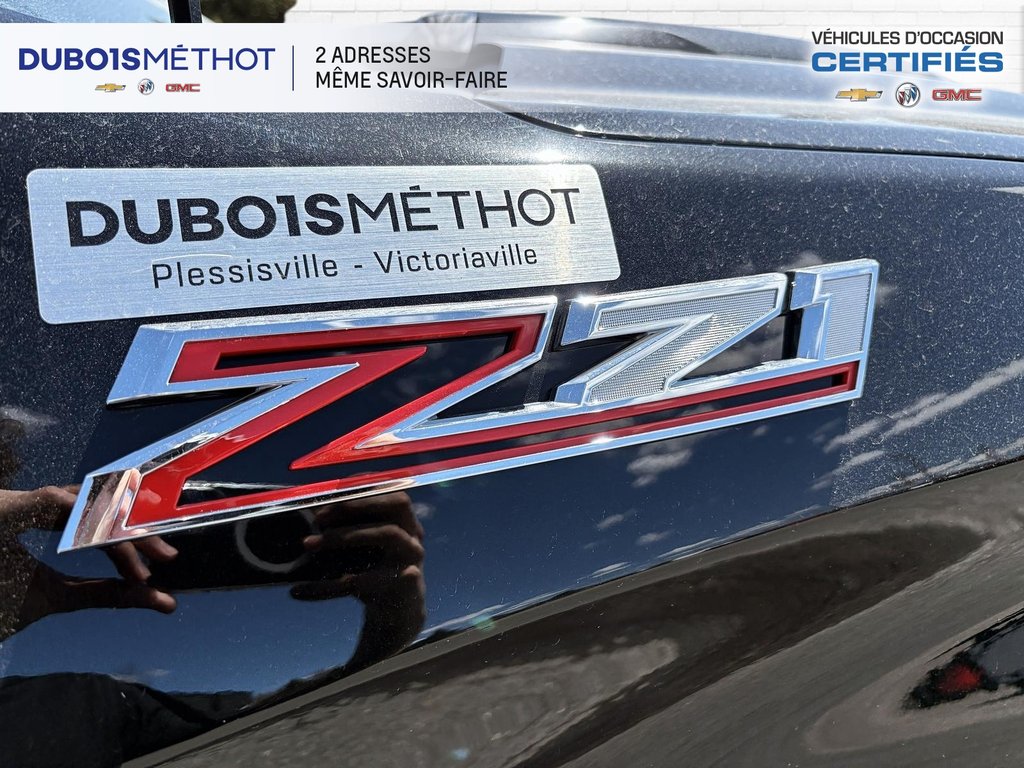 Chevrolet Silverado 1500 LT TRAIL BOSS, V8 5.3L, CUIR, CREW, TOIT, 4X4 !!! 2024 à Victoriaville, Québec - 10 - w1024h768px