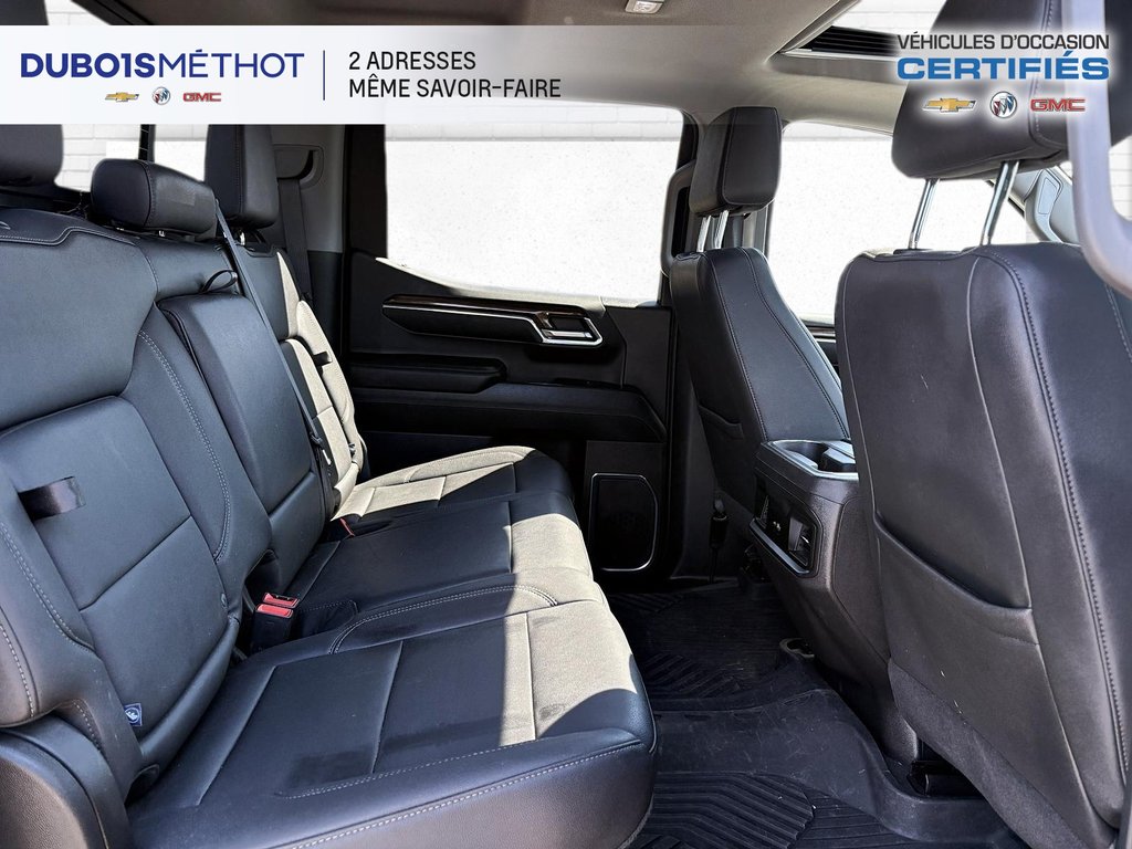 Chevrolet Silverado 1500 LT TRAIL BOSS, V8 5.3L, CUIR, CREW, TOIT, 4X4 !!! 2024 à Victoriaville, Québec - 14 - w1024h768px