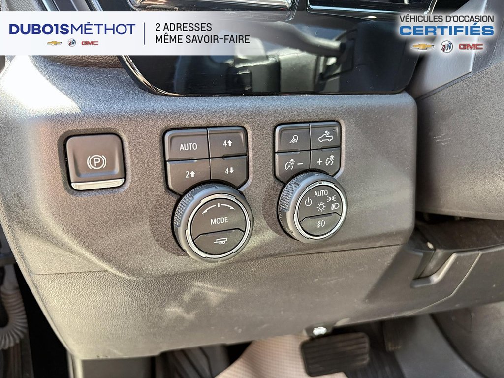 Chevrolet Silverado 1500 LT TRAIL BOSS, V8 5.3L, CUIR, CREW, TOIT, 4X4 !!! 2024 à Victoriaville, Québec - 23 - w1024h768px