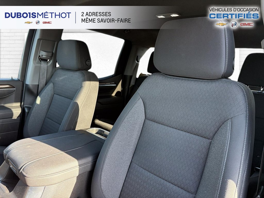 Chevrolet Silverado 1500 LT V8 5.3L CREW 4X4 CONSOLE !!! 2025 à Victoriaville, Québec - 19 - w1024h768px