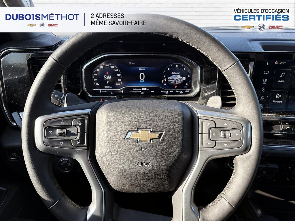 Chevrolet Silverado 1500 LT V8 5.3L CREW 4X4 CONSOLE !!! 2025 à Victoriaville, Québec - 24 - w1024h768px
