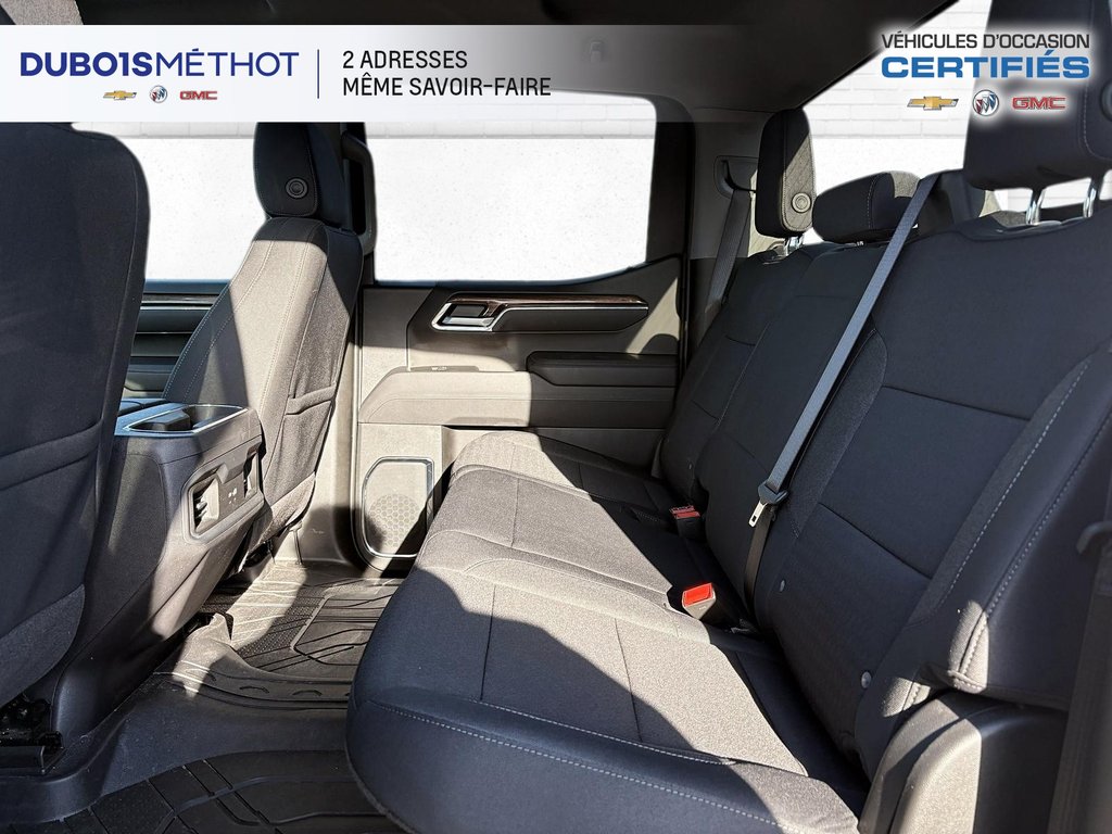 Chevrolet Silverado 1500 LT V8 5.3L CREW 4X4 CONSOLE !!! 2025 à Victoriaville, Québec - 13 - w1024h768px