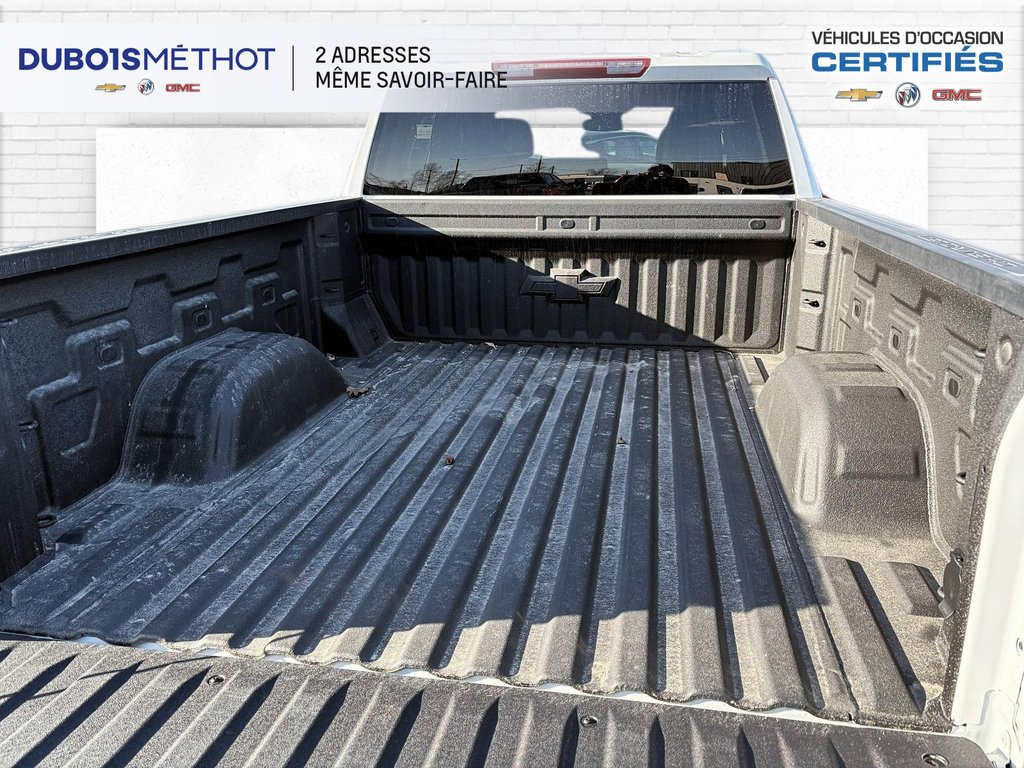 Chevrolet Silverado 1500 LT V8 5.3L CREW 4X4 CONSOLE !!! 2025 à Victoriaville, Québec - 12 - w1024h768px