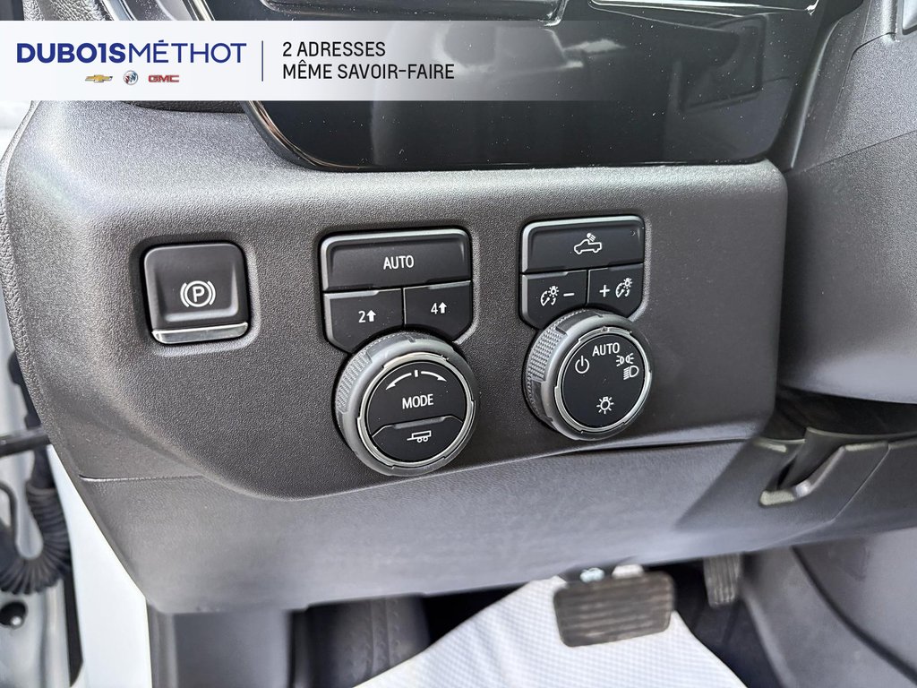 2025 Chevrolet Silverado 1500 in Plessisville, Quebec - 23 - w1024h768px