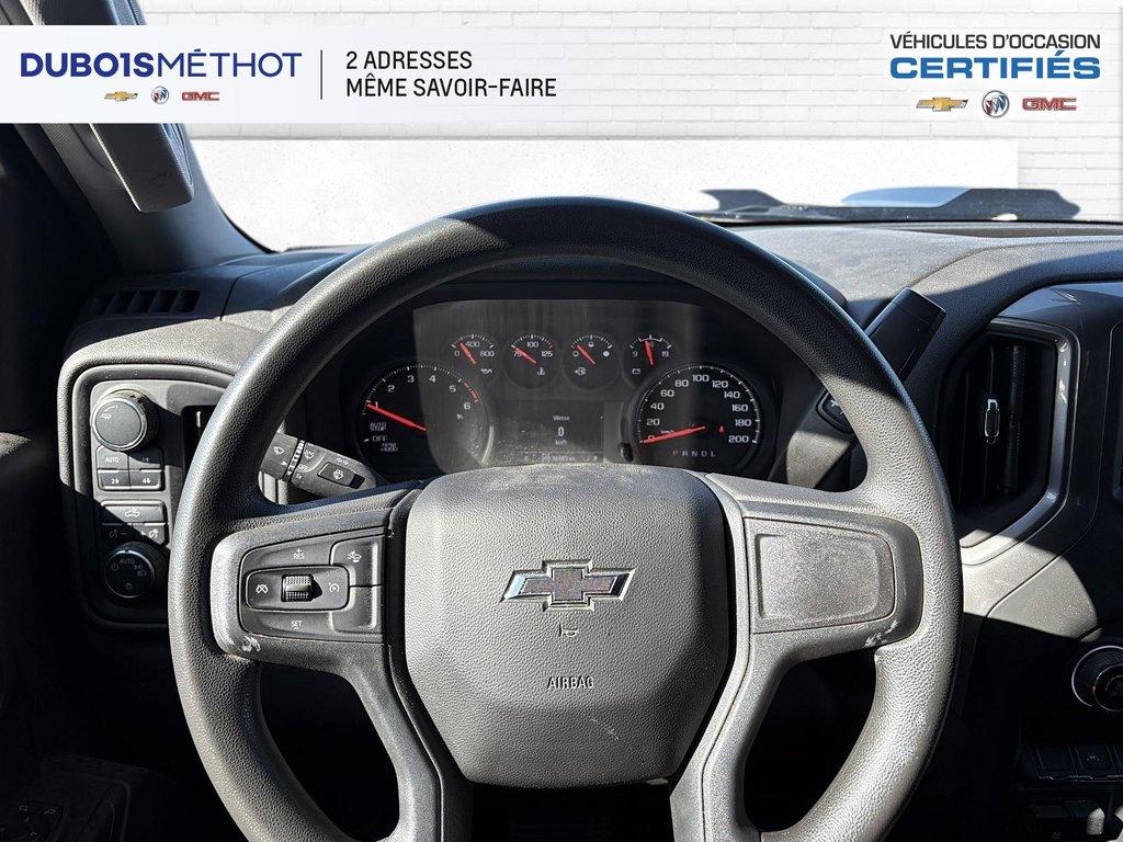 2025 Chevrolet Silverado 1500 in Victoriaville, Quebec - 21 - w1024h768px