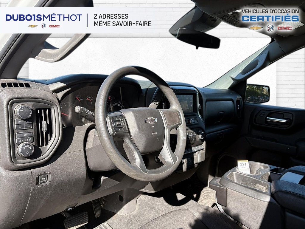 2025 Chevrolet Silverado 1500 in Victoriaville, Quebec - 19 - w1024h768px