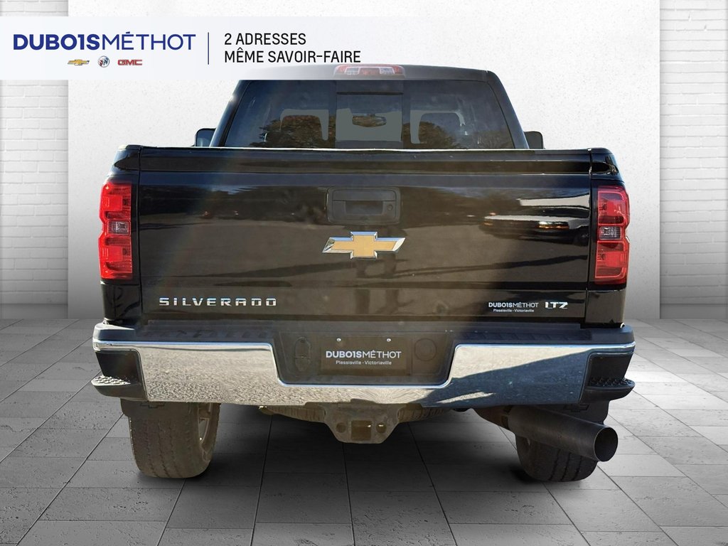 2015 Chevrolet Silverado 2500HD in Plessisville, Quebec - 7 - w1024h768px