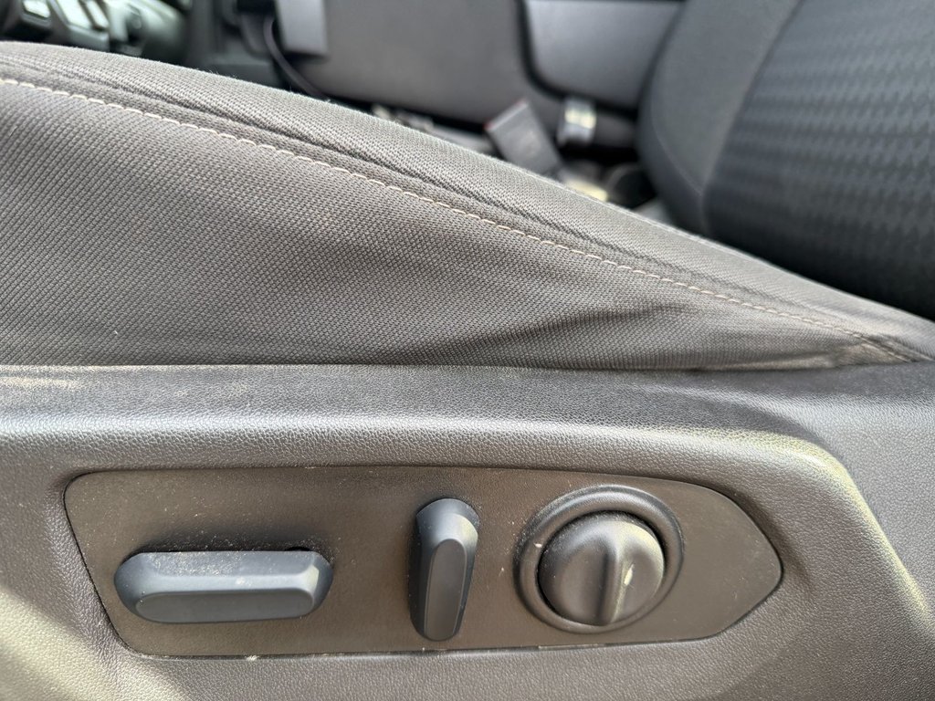 2023 Chevrolet Silverado 2500HD in Plessisville, Quebec - 15 - w1024h768px