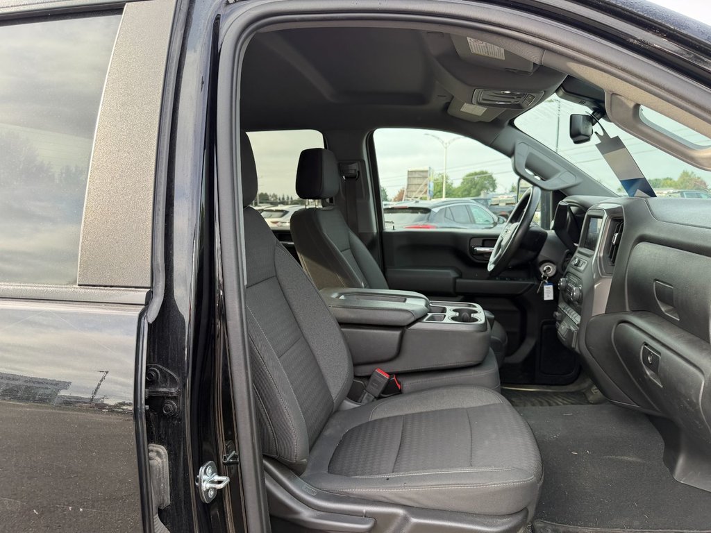 2023 Chevrolet Silverado 2500HD in Plessisville, Quebec - 9 - w1024h768px