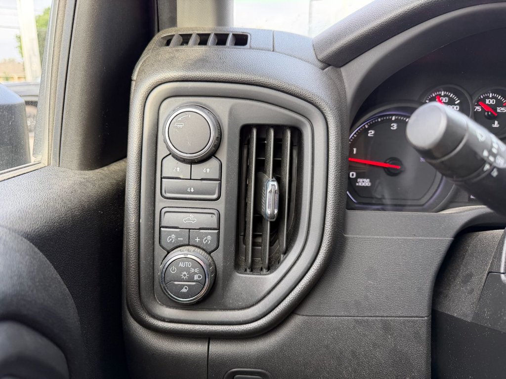 2023 Chevrolet Silverado 2500HD in Plessisville, Quebec - 20 - w1024h768px