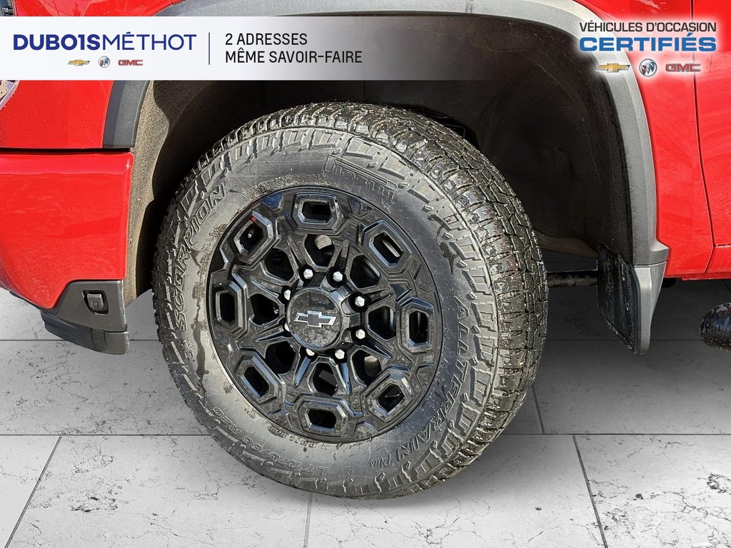 Chevrolet Silverado 2500HD LT, DURAMAX, V8 6.6L DIESEL, CREW Z71 SPORT !!! 2024 à Victoriaville, Québec - 2 - w1024h768px