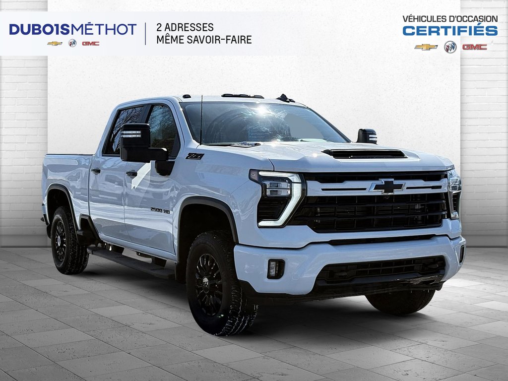 Chevrolet Silverado 2500HD LT, DURAMAX. V8 6.6L DIESEL, Z71 OFF-ROAD CONSOLE 2024 à Plessisville, Québec - 9 - w1024h768px