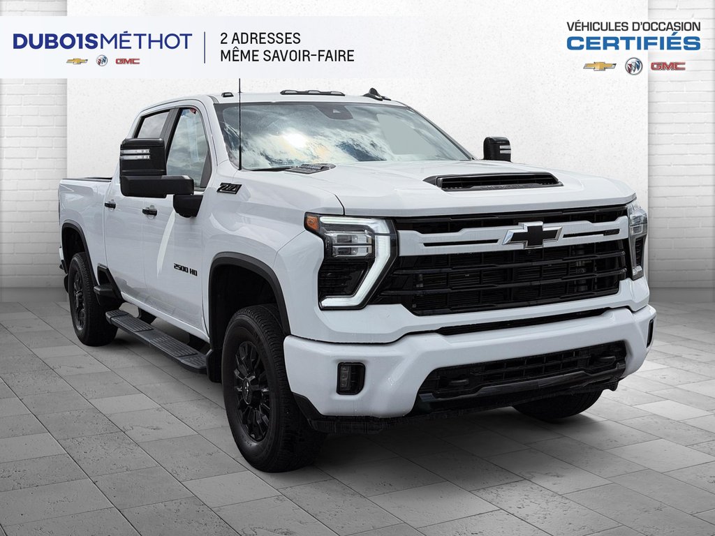 2024 Chevrolet Silverado 2500HD LT, DURAMAX. V8 6.6L DIESEL, Z71 OFF-ROAD CONSOLE in Plessisville, Quebec - 11 - w1024h768px