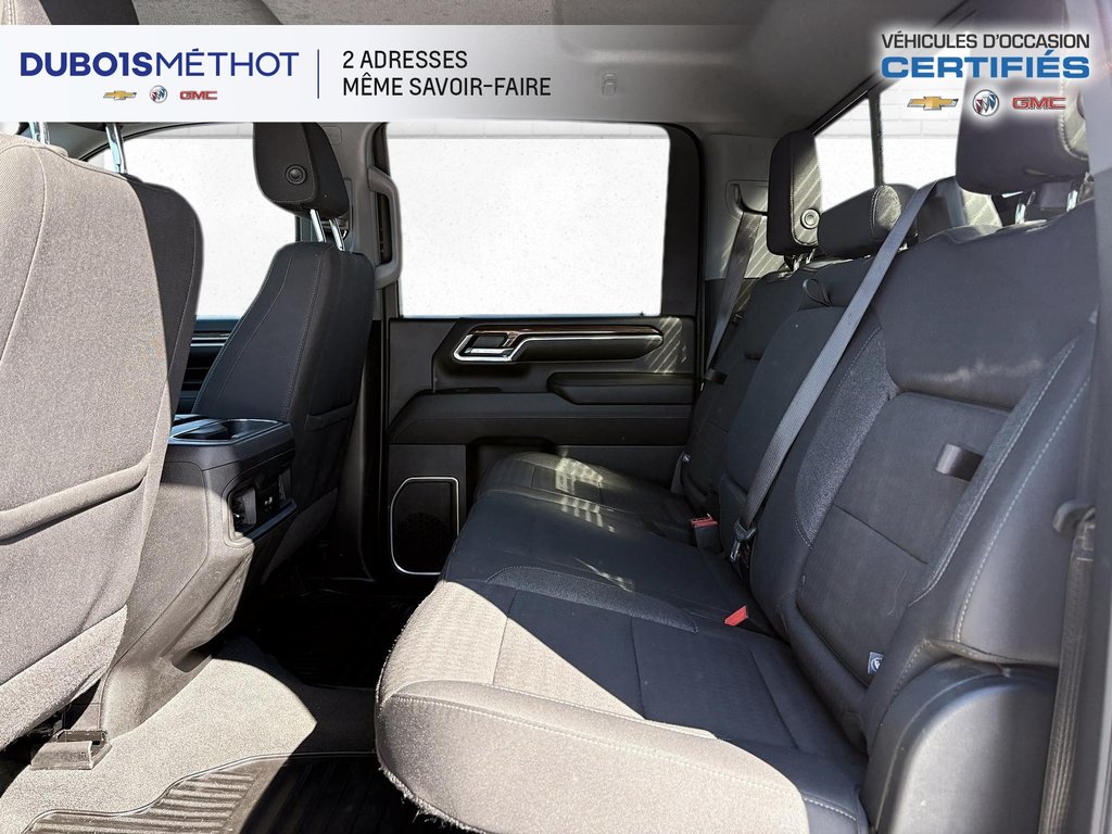 Chevrolet Silverado 2500HD LT, DURAMAX. V8 6.6L DIESEL, Z71 OFF-ROAD CONSOLE 2024 à Plessisville, Québec - 13 - w1024h768px