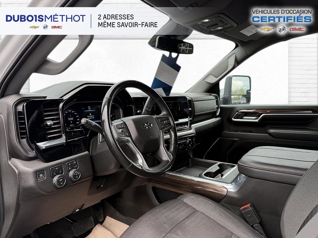 2024 Chevrolet Silverado 2500HD LT, DURAMAX. V8 6.6L DIESEL, Z71 OFF-ROAD CONSOLE in Plessisville, Quebec - 20 - w1024h768px