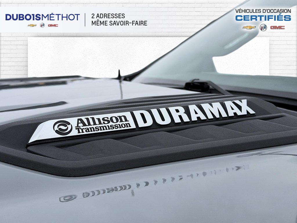 2024 Chevrolet Silverado 2500HD LT, Z71 OFF ROAD, DURAMAX V8 6.6L DIESEL CREW !!! in Victoriaville, Quebec - 4 - w1024h768px