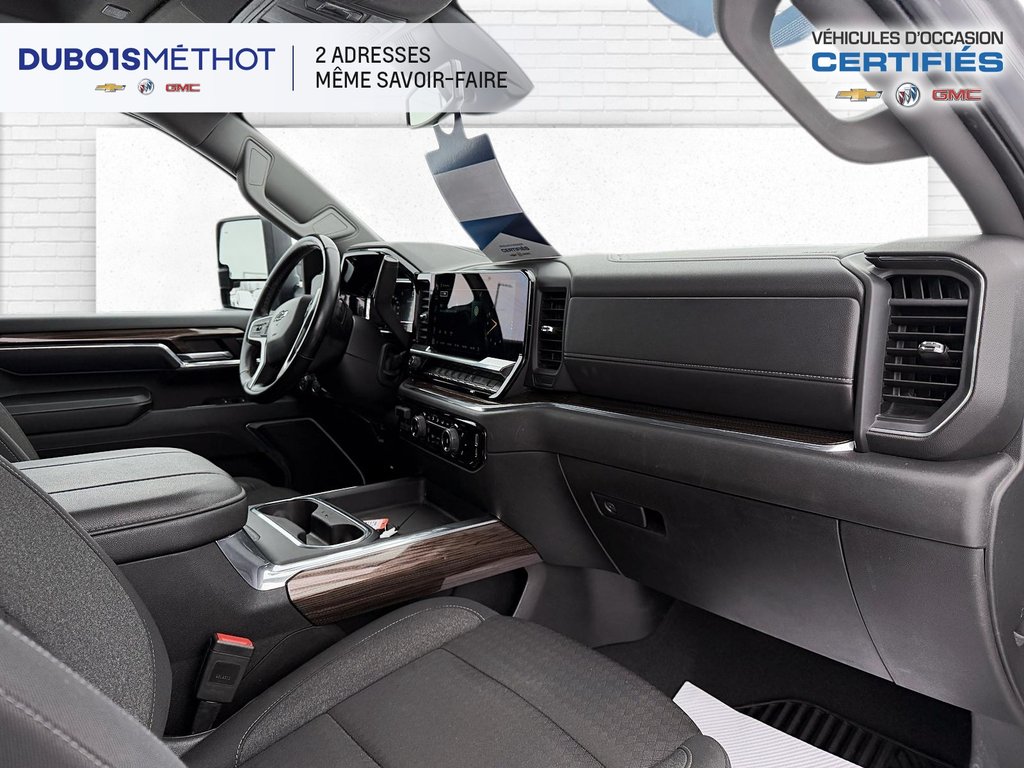 2024 Chevrolet Silverado 2500HD LT, Z71 OFF ROAD, DURAMAX V8 6.6L DIESEL CREW !!! in Victoriaville, Quebec - 17 - w1024h768px