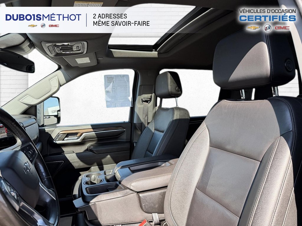 2024 Chevrolet Silverado 2500HD LT, MIDNIGHT, TOIT, CUIR, V8 6.6L DURAMAX !!! in Victoriaville, Quebec - 26 - w1024h768px