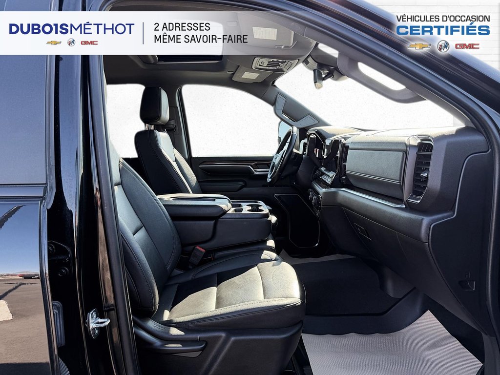 2024 Chevrolet Silverado 2500HD LT, MIDNIGHT, TOIT, CUIR, V8 6.6L DURAMAX !!! in Victoriaville, Quebec - 18 - w1024h768px