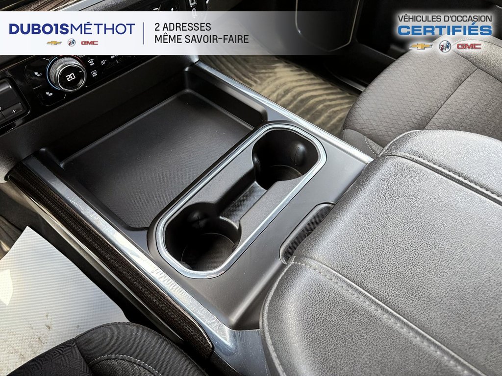 2024 Chevrolet Silverado 2500HD LT MIDNIGHT, V8 6.6L DURAMAX, Z71, CONSOLE !!! in Victoriaville, Quebec - 29 - w1024h768px