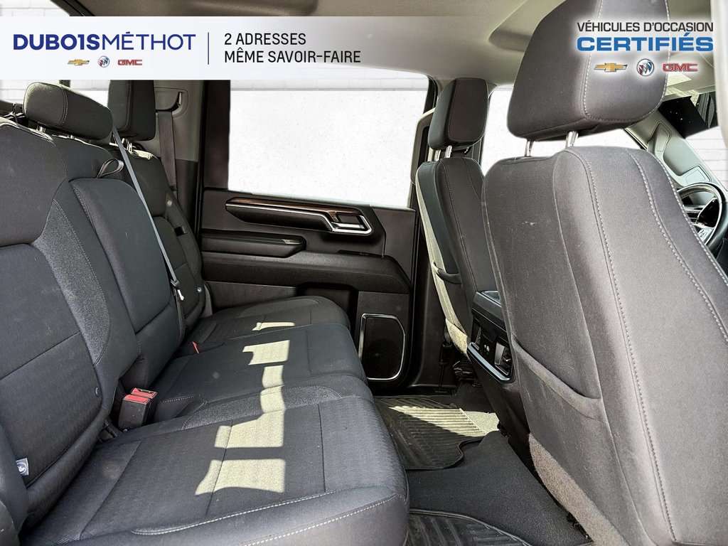 2024 Chevrolet Silverado 2500HD LT MIDNIGHT, V8 6.6L DURAMAX, Z71, CONSOLE !!! in Victoriaville, Quebec - 14 - w1024h768px