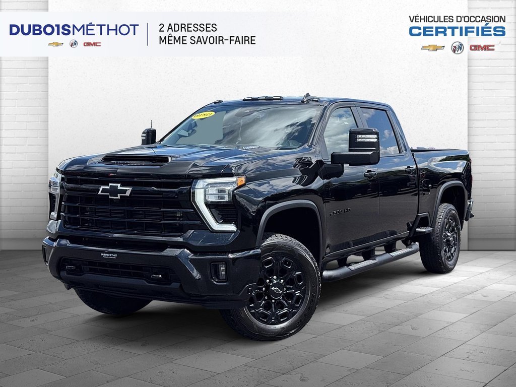 Chevrolet Silverado 2500HD  2024 à Victoriaville, Québec - 1 - w1024h768px