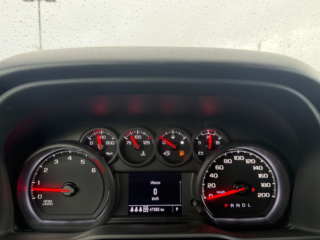 Chevrolet Silverado 2500HD  2024 à Victoriaville, Québec - 25 - w1024h768px
