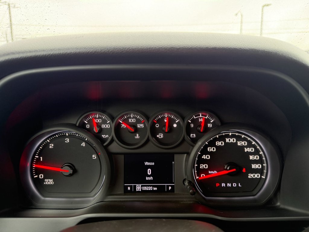 Chevrolet Silverado 2500HD  2024 à Victoriaville, Québec - 30 - w1024h768px