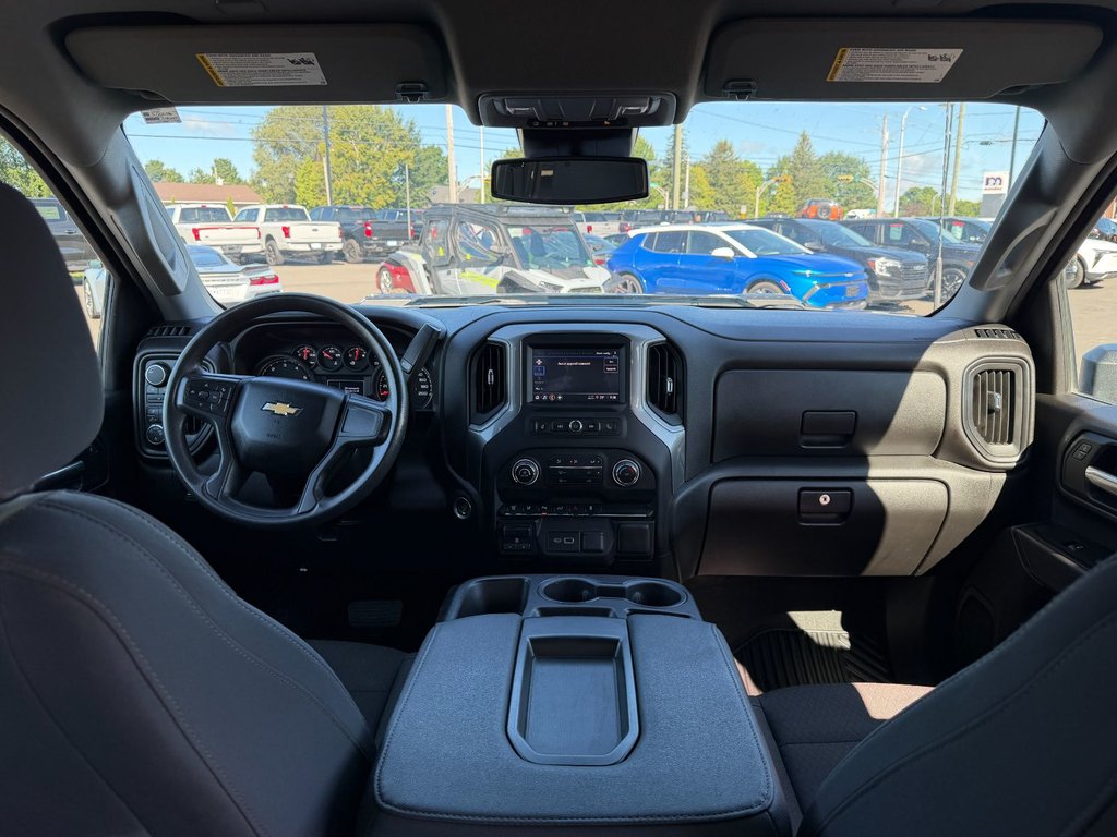 Chevrolet Silverado 2500HD  2024 à Victoriaville, Québec - 11 - w1024h768px