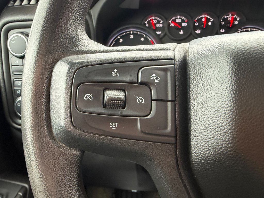 Chevrolet Silverado 2500HD  2024 à Victoriaville, Québec - 29 - w1024h768px