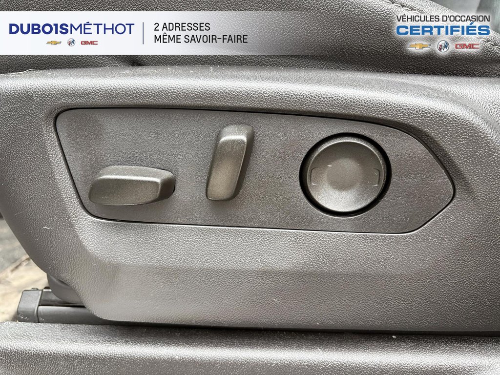 Chevrolet Silverado 2500HD LTZ TRAIL BOSS, V8 6.6L DURAMAX DIESEL, Z71,CUIR!! 2025 à Victoriaville, Québec - 11 - w1024h768px