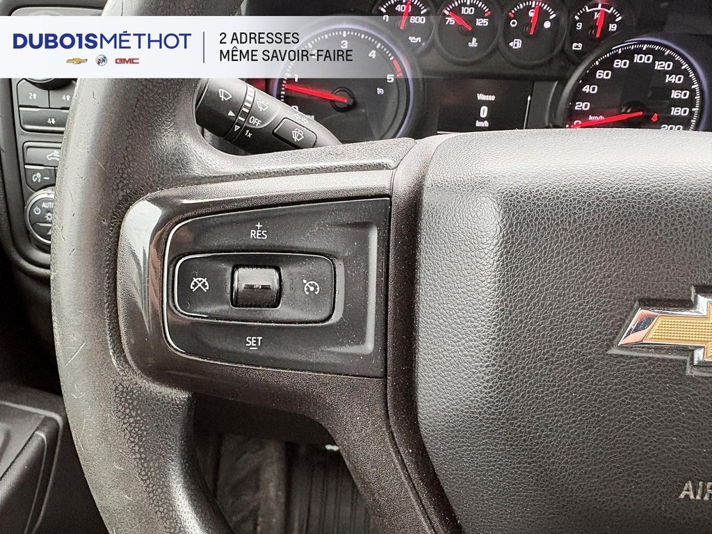 Chevrolet Silverado 3500HD  2020 à Plessisville, Québec - 23 - w1024h768px