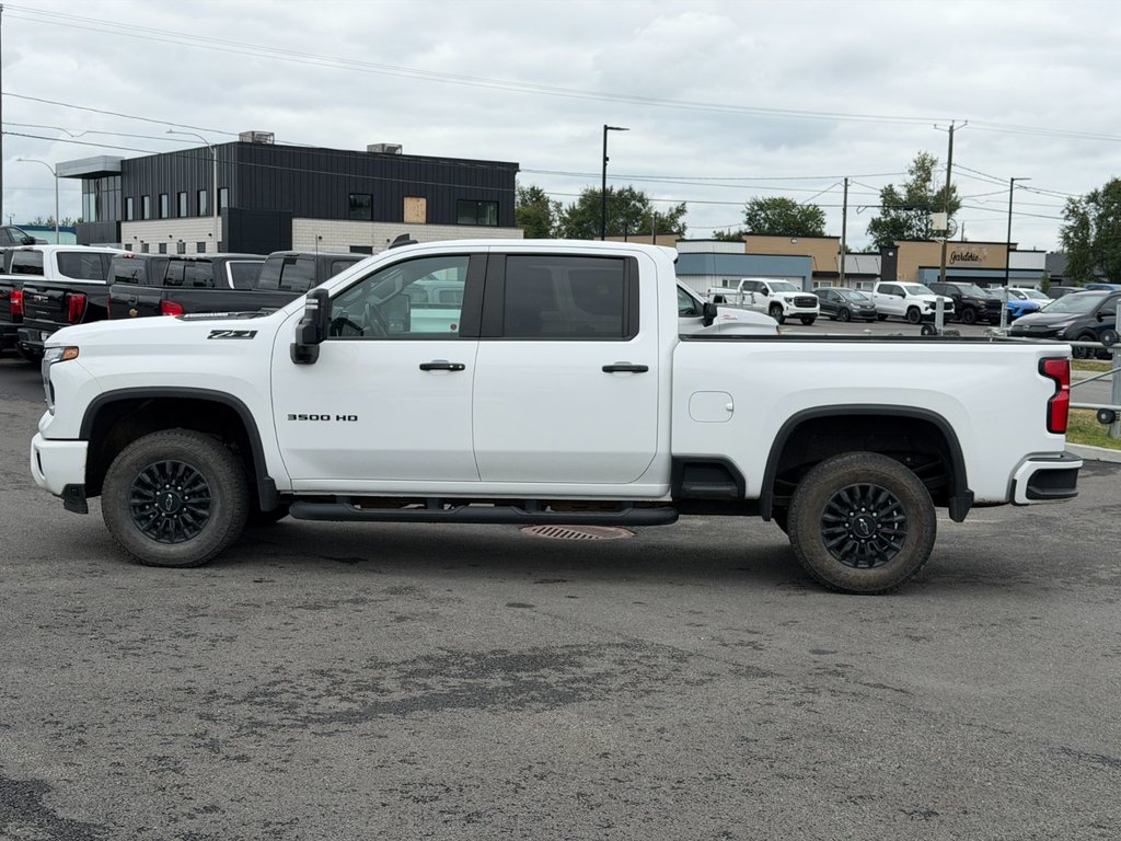 Chevrolet Silverado 3500HD  2024 à Victoriaville, Québec - 6 - w1024h768px
