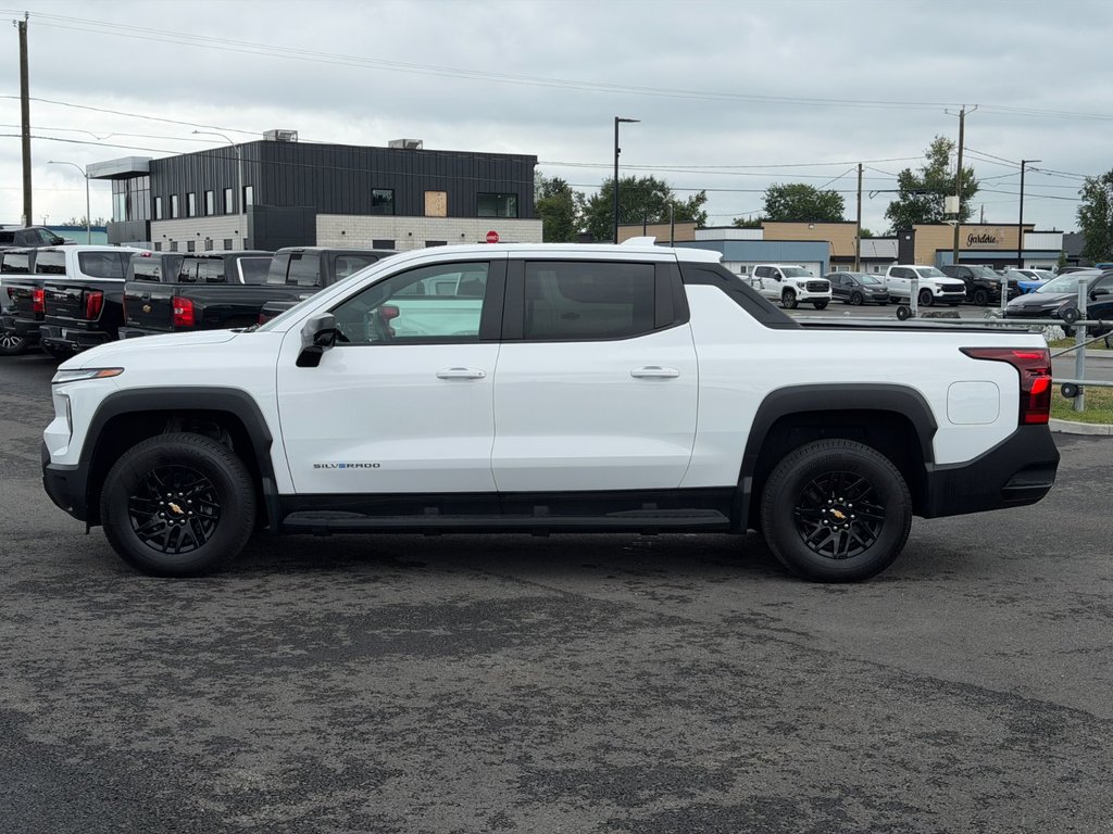 2025 Chevrolet Silverado EV in Plessisville, Quebec - 3 - w1024h768px