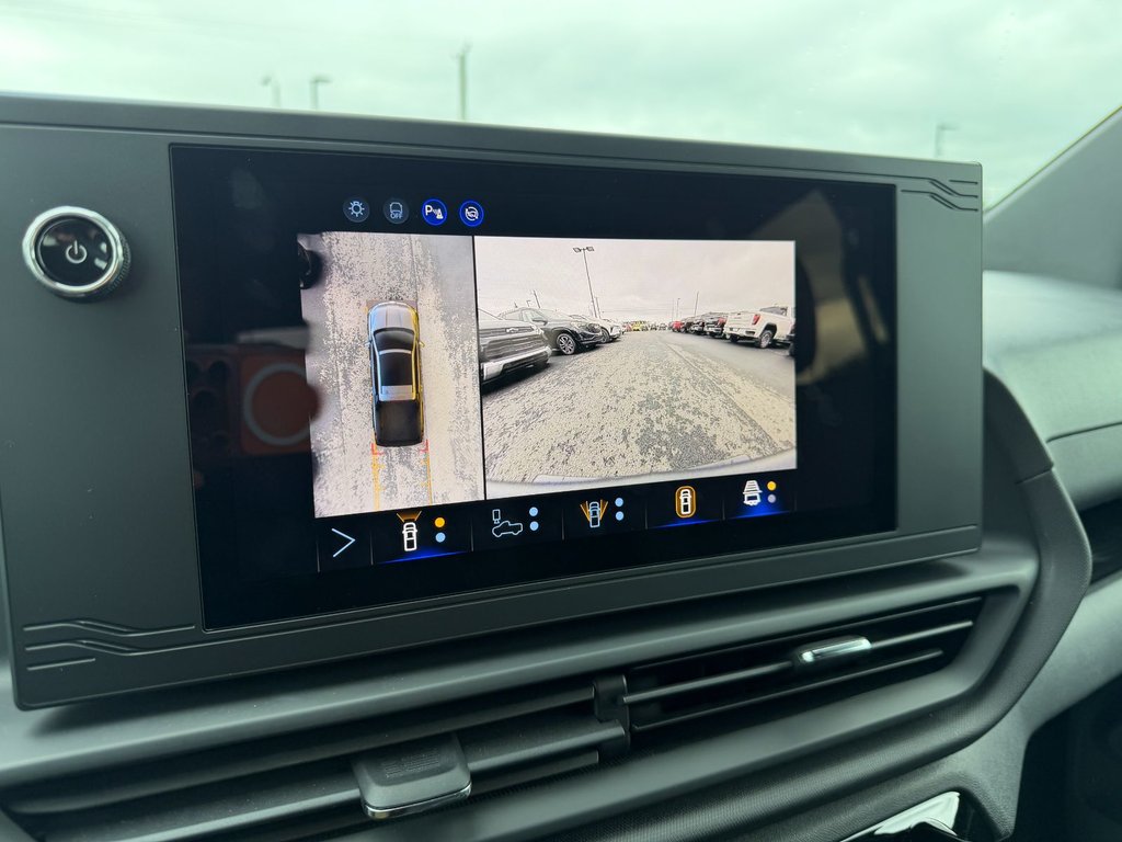 2025 Chevrolet Silverado EV in Plessisville, Quebec - 20 - w1024h768px
