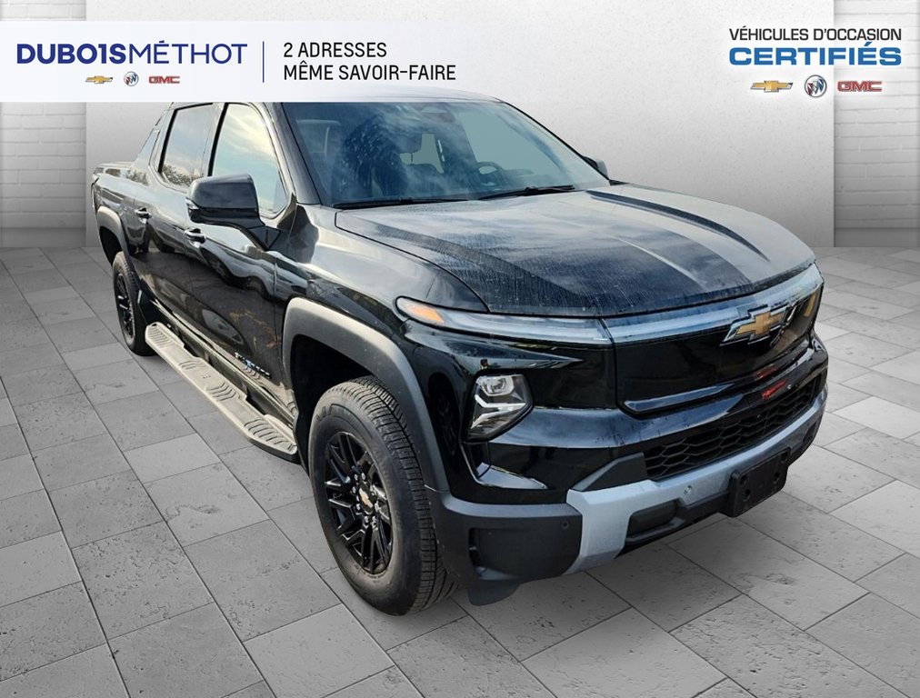 2025 Chevrolet Silverado EV in Victoriaville, Quebec - 3 - w1024h768px