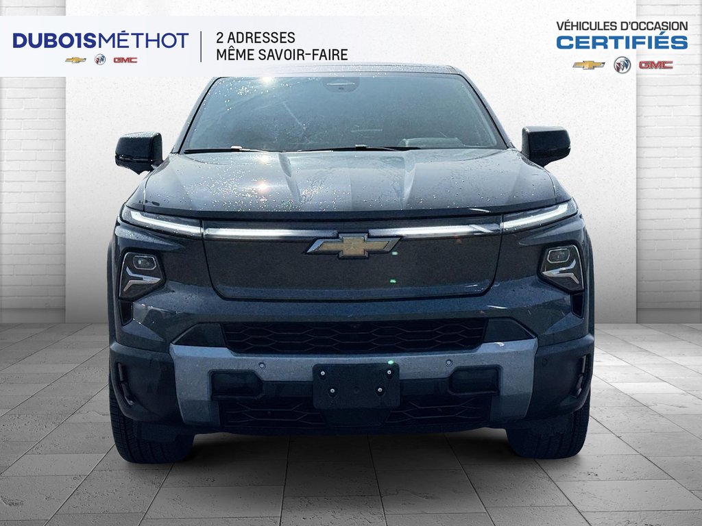 Chevrolet Silverado EV  2026 à Victoriaville, Québec - 3 - w1024h768px